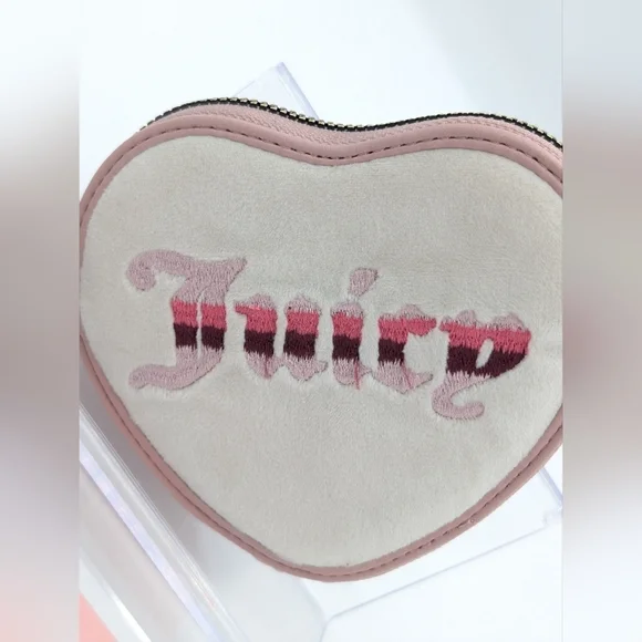 Juicy Couture Pink White Heart Coin Purse Retro Vibe Heart Zip Around - Picture 2 of 5